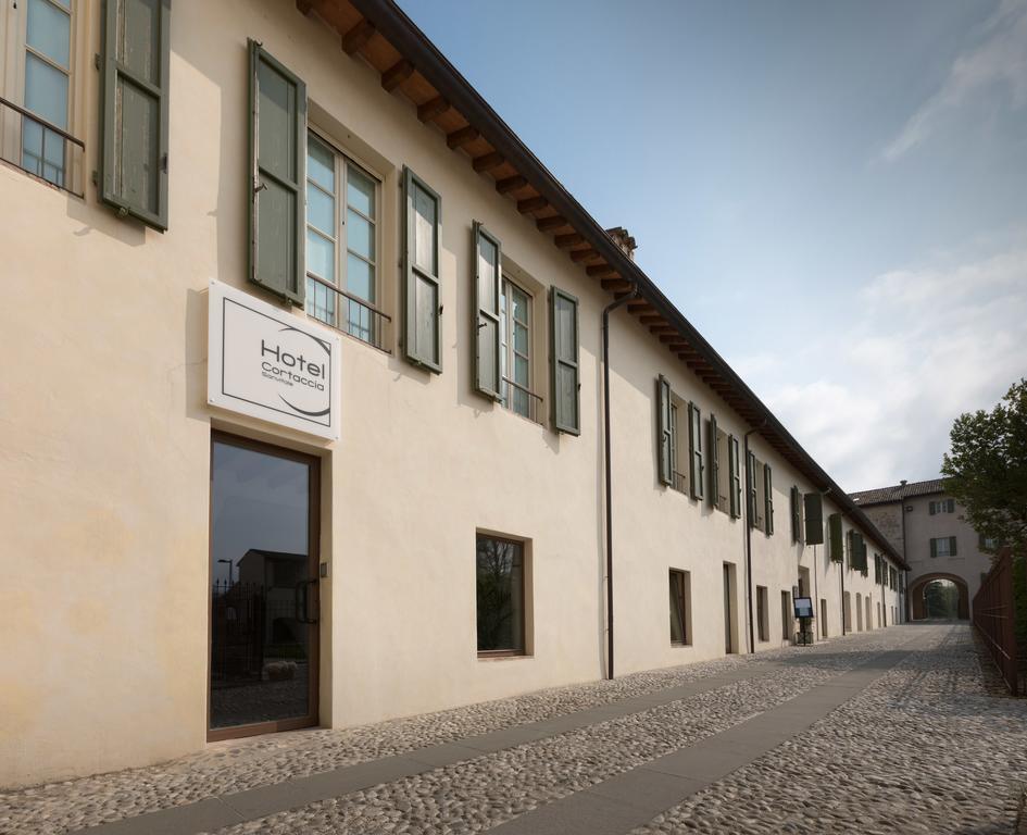 Hotel Cortaccia Sanvitale Sala Baganza Bagian luar foto