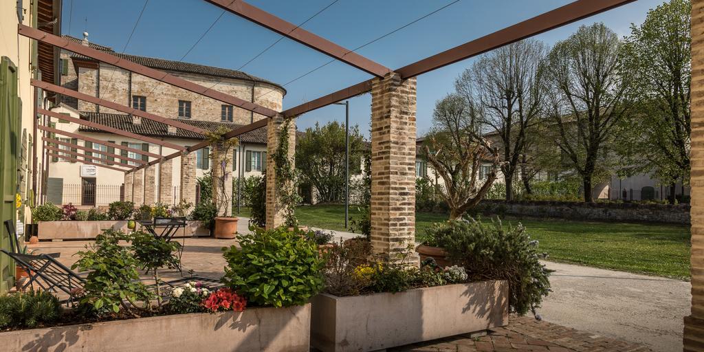Hotel Cortaccia Sanvitale Sala Baganza Bagian luar foto